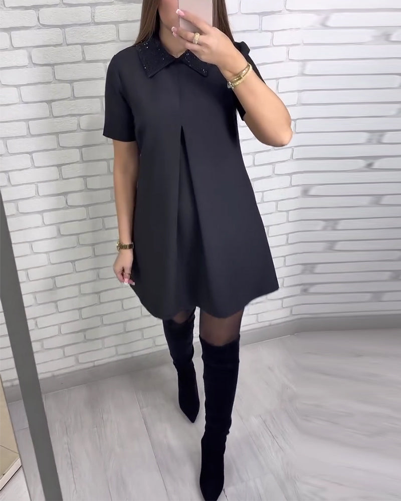 Elegancka sukienka damska ze stójką