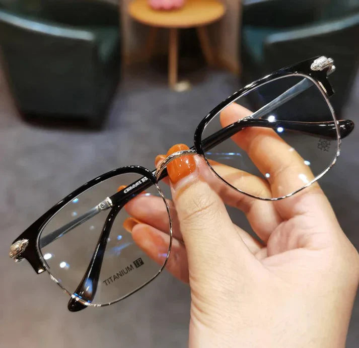 ✨OSTATNI DZIEŃ WYPRZEDAŻY - 60% ZNIŻKI✨Okulary ultralekkie anty-niebieskie dla osób z prezbiopią