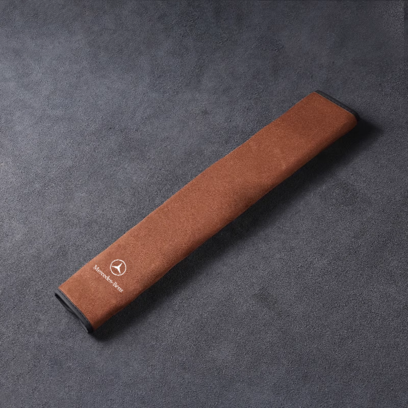 Nakładka na pas bezpieczeństwa SilkLeather – ochrona szyi i możliwość umieszczenia logo