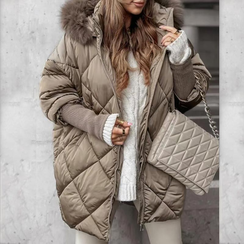 Dzianinowy, patchworkowy rękaw, moda zimowa, ciepły płaszcz średniej długości