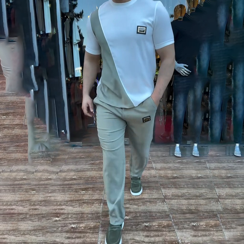 🔥 Trendy tego lata! 💁‍♀️ Męski zestaw składający się z topu i spodni na co dzień